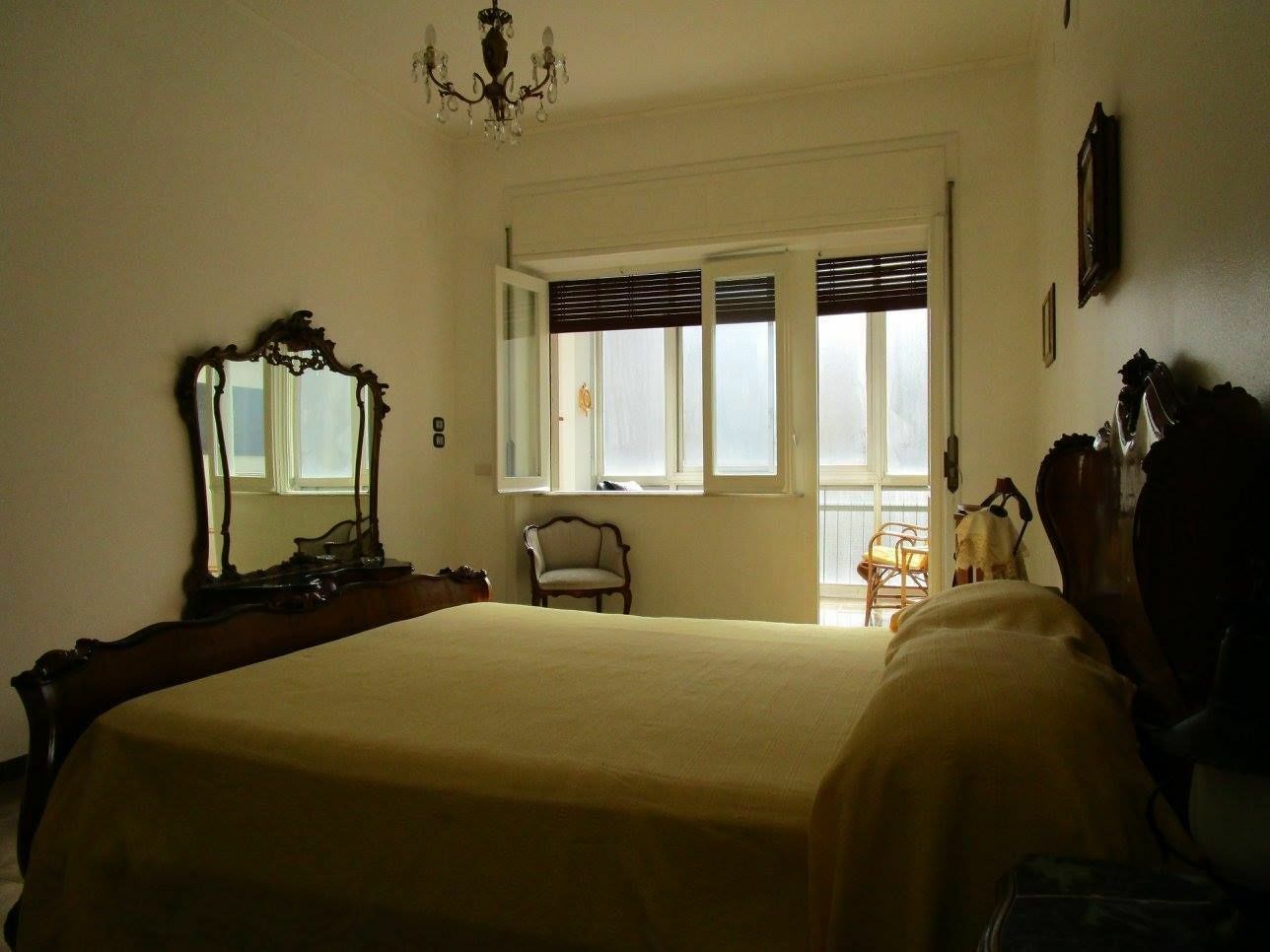 B&B Concordia Salerno Bagian luar foto