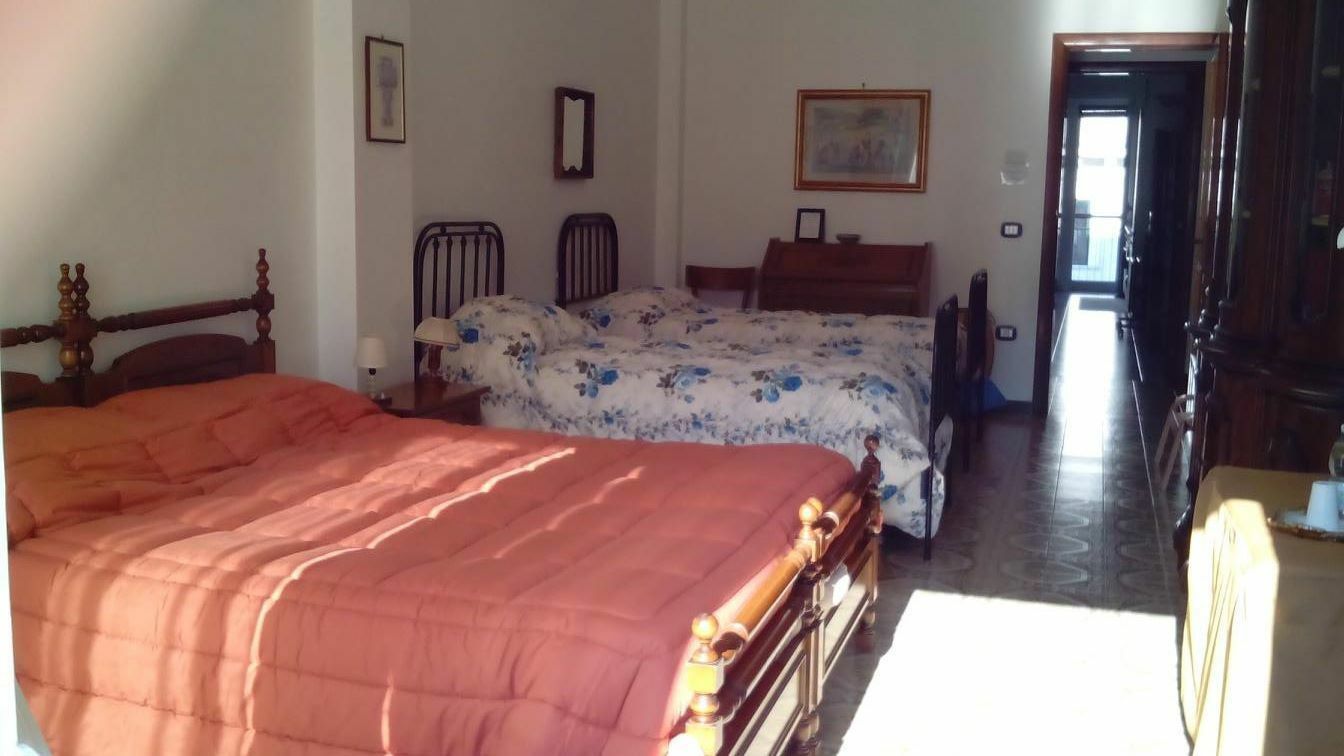 B&B Concordia Salerno Bagian luar foto